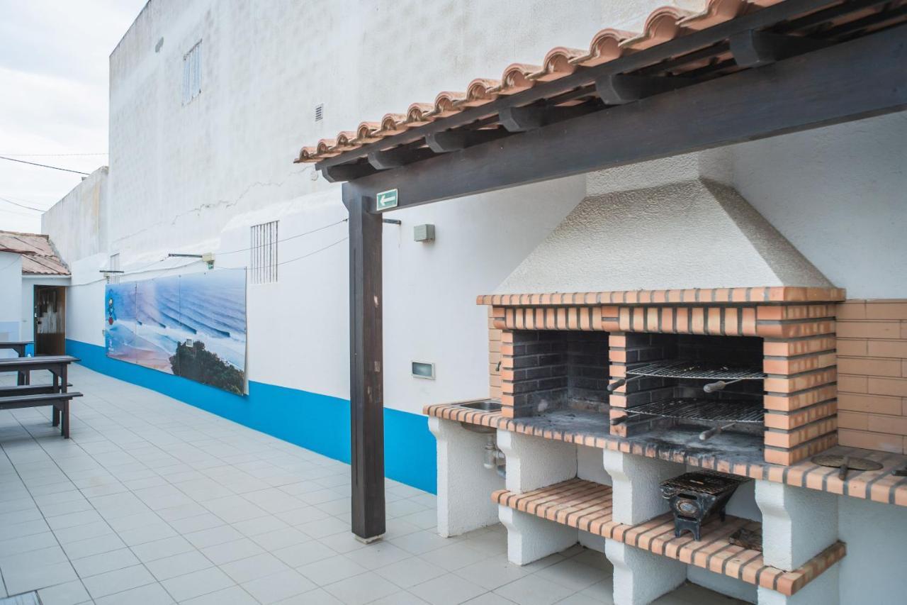 Estudios Lagido - Peniche Surf Camp Working Space & Surf Ferrel  Exterior foto